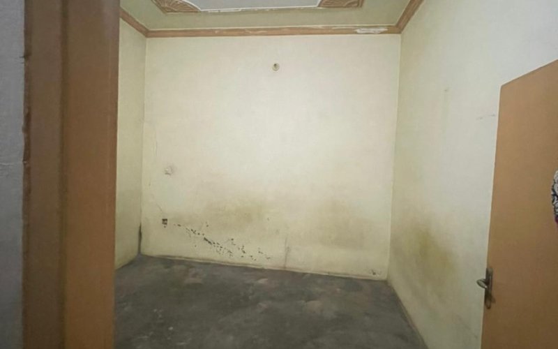 5 Bedroom House For Sale in Sarai Alamgir