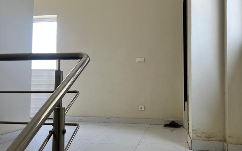 3 Bedroom House For Sale in New Metro City