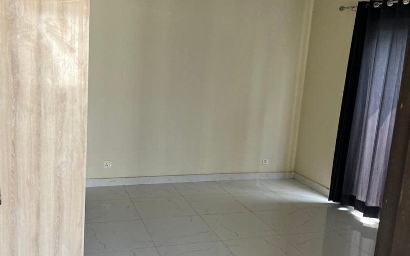 3 Bedroom House For Sale in New Metro City